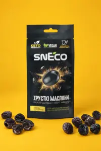 Маслини сушені snEco "Хрусткі", 14г: упаковка і продукт